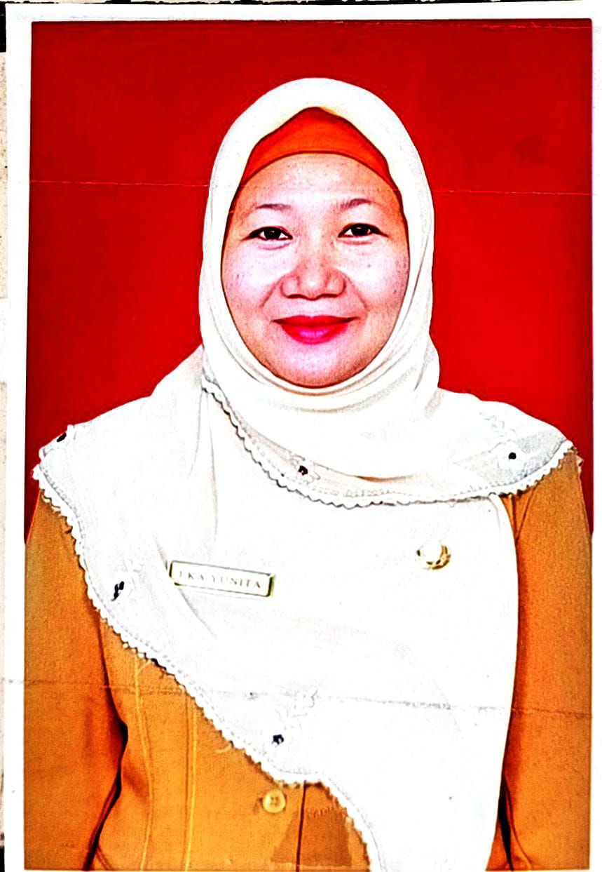 EKA YUNITA, S.Pd - Guru Kelas